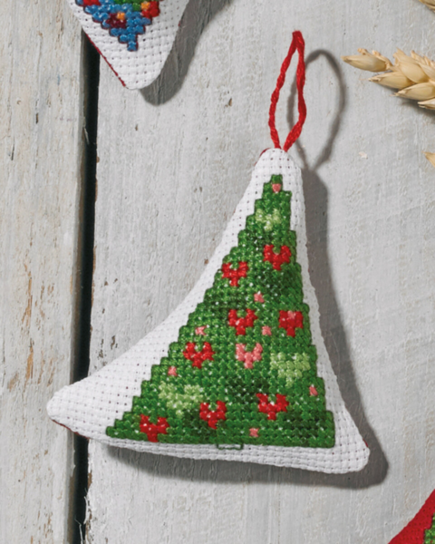 Stickset Herzen im Weihnachtsbaum 7 x 8 cm