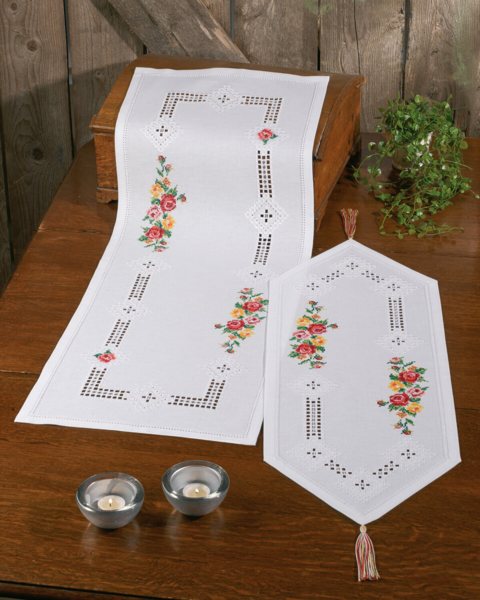 Stickset Hardanger mit Rosen 30 x 82 cm