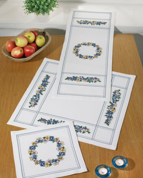Stickset Veilchen 34 x 94 cm