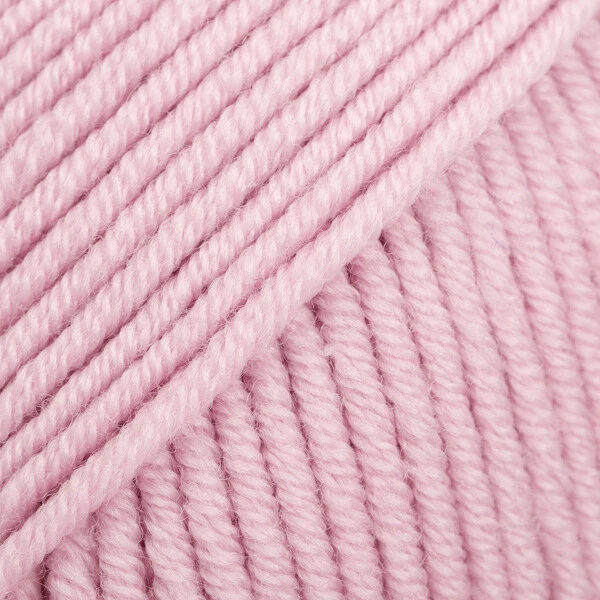 DROPS Merino Extra Fine 40 Puderrosa (Uni Colour)