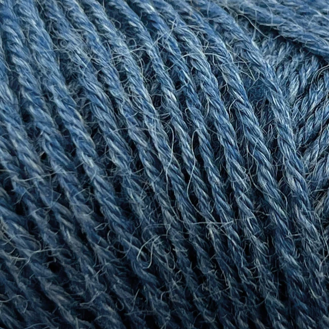 Onion Nettle Sock Yarn 1024 Staubiges blau