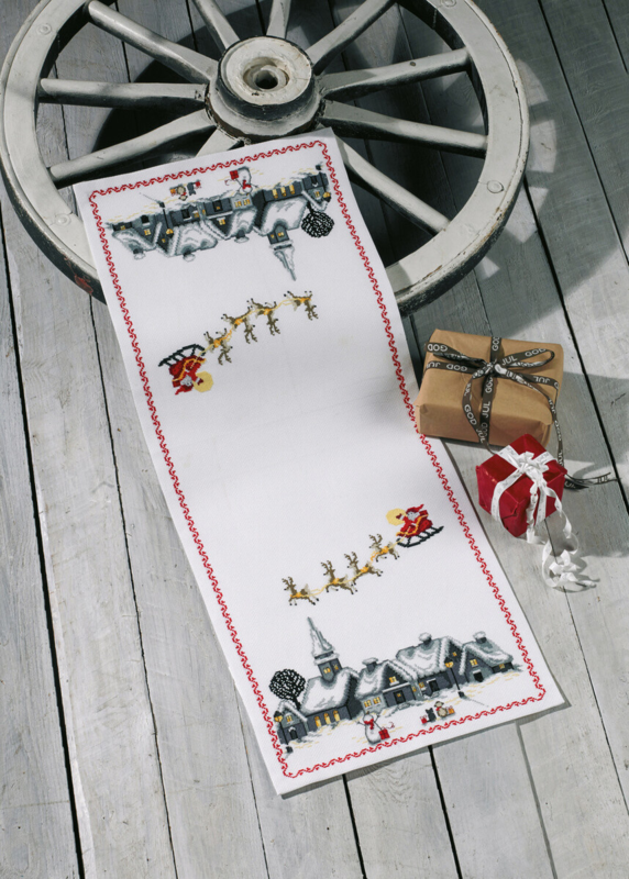 Stickset Weihnachtsmanns Schlitten 34 x 87 cm