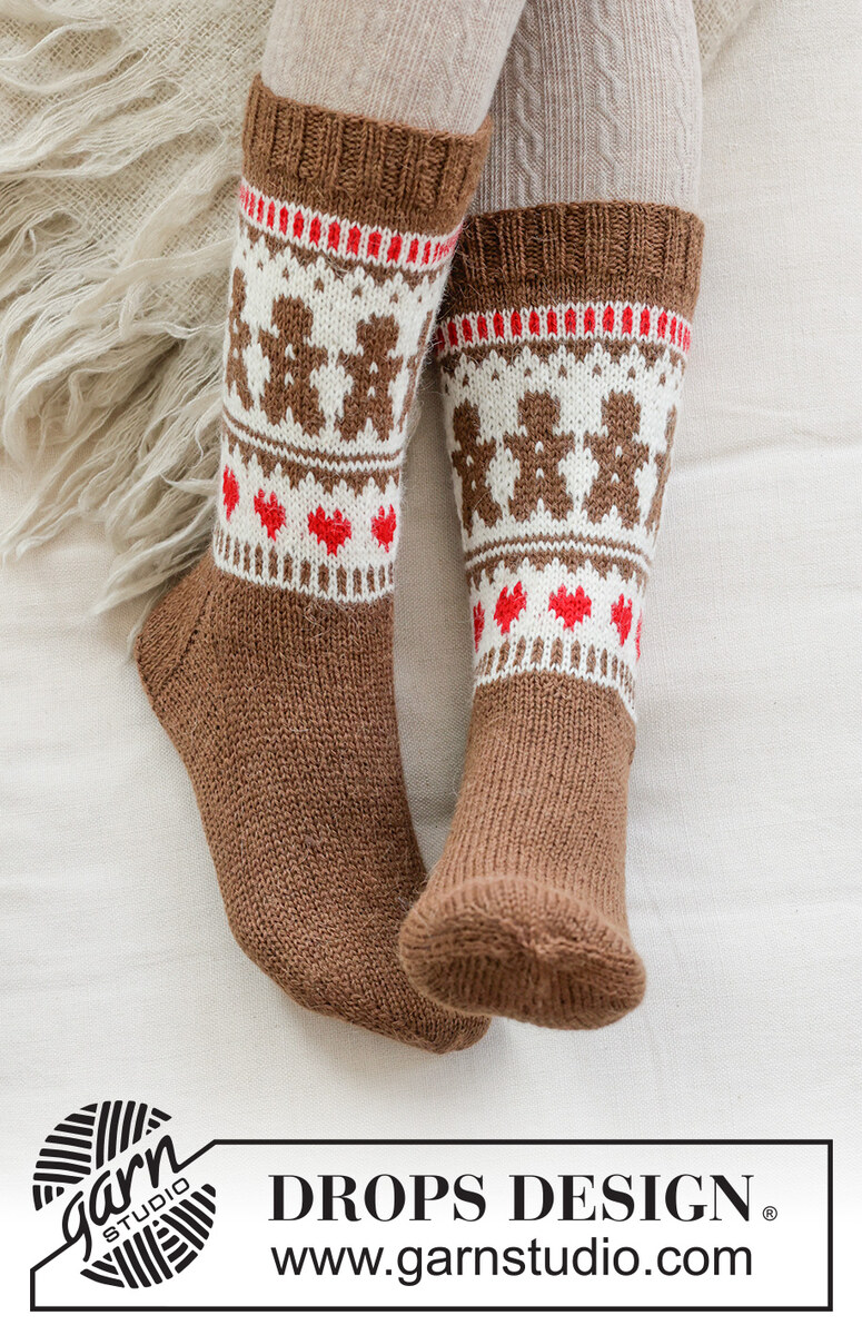 50-3 Gingerbread Love Socks by DROPS Design
