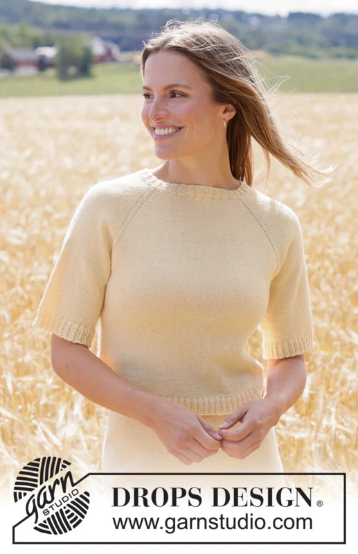 268-36 Golden Mist Tee by DROPS Design