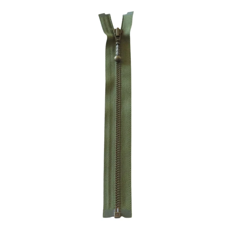 YKK Teilbarer Reißverschluss Metall 4 mm (25-65 cm) 566 Armeegrün