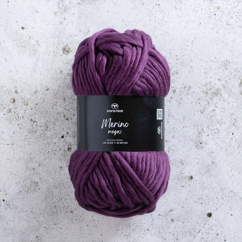 Svarta Fåret Merino Mega 02 Zerdrückte Johannisbeere
