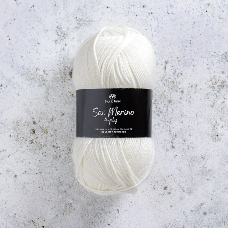 Svarta Fåret Sox Merino 4 ply 00 Natürliches Weiß