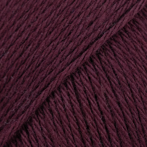 DROPS Magic 82 Dunkle traube (Uni Colour)