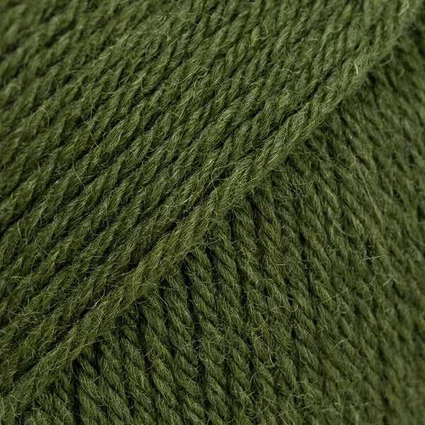DROPS Saga 37 Dunkler Wald (Uni Colour)