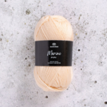 Svarta Fåret Merino Mini 07 Macadamianuss