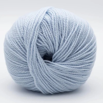 022 Babyblau