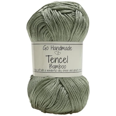17702 Soft green