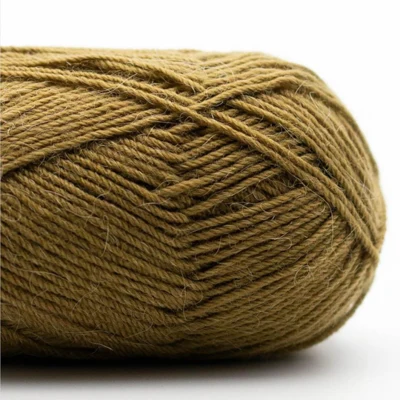 032 Olive