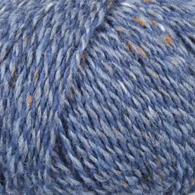 010 Staubiges Jeansblau