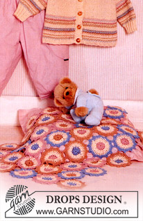 11-29 Gehäkelte Babydecke von DROPS Design