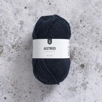 15 Midnight blue