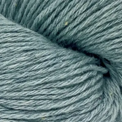 27 Hellblau