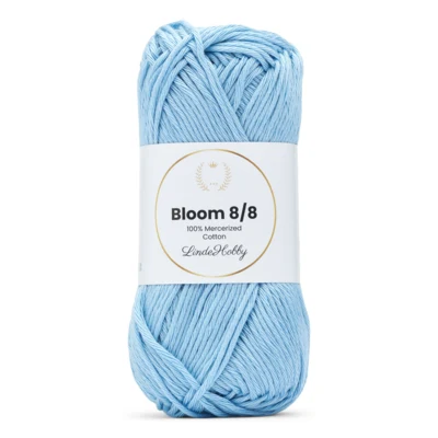 28 Babyblau