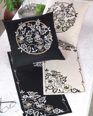 Stickset Weißes Stickerei auf Schwarz 31 x 85 cm