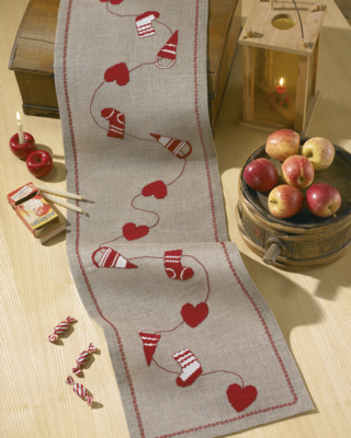 Stickset Weihnachtsläufer auf Natur 33 x 116 cm