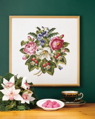 Stickset Rosen & Erdbeeren 42x42 cm