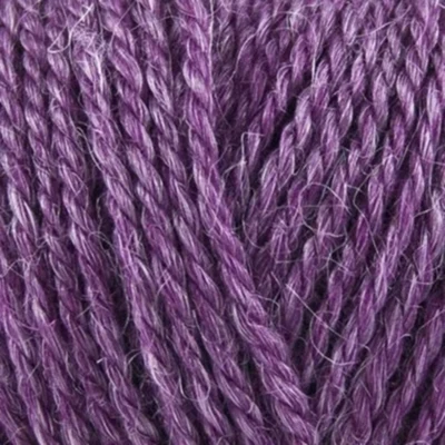 819 Lila